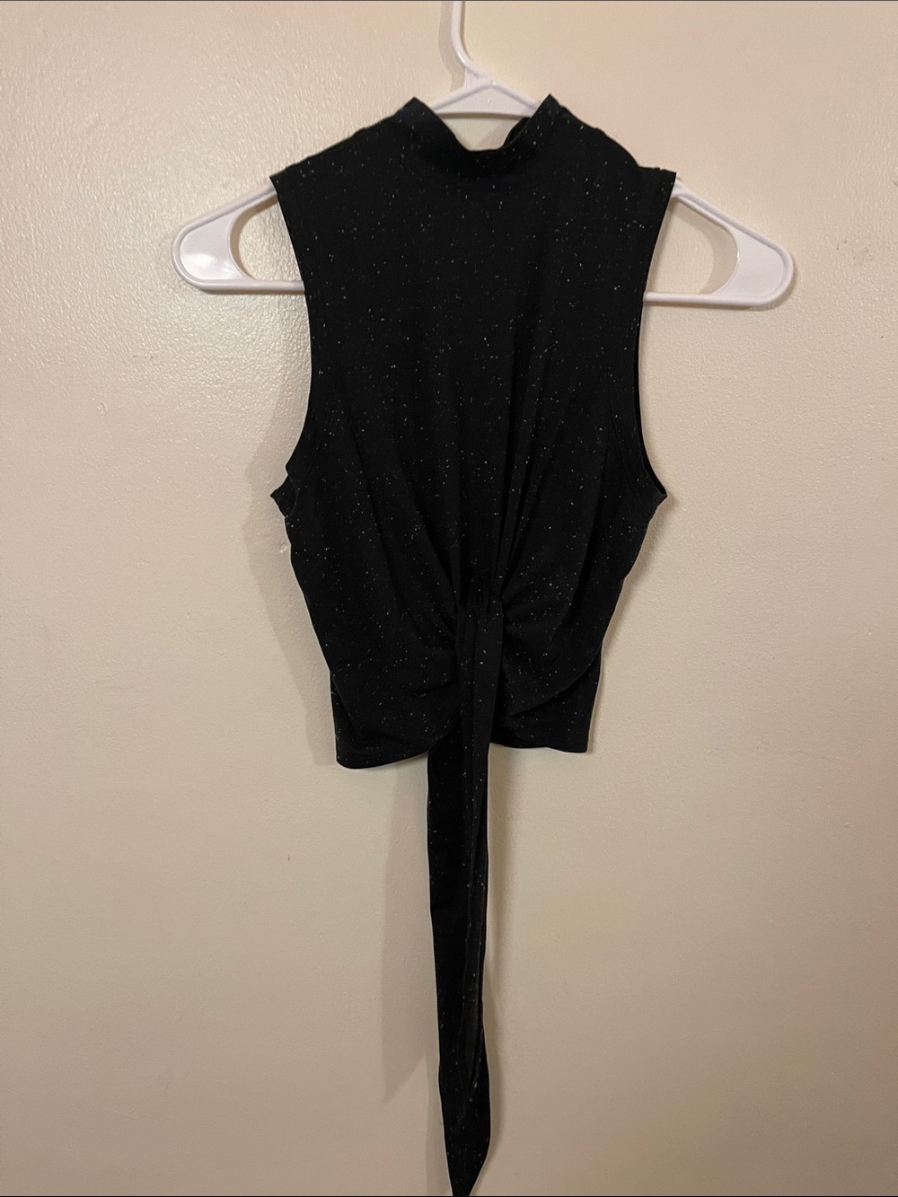 lululemon athletica Black Sparkle Tie-Back Cropped Tank